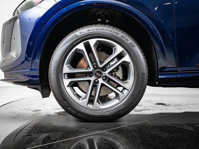 new 2025 Audi Q5 car, priced at $52,998