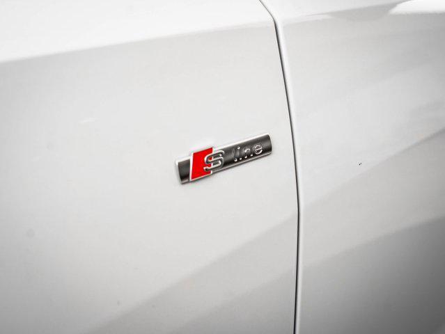 new 2025 Audi Q8 car, priced at $73,998