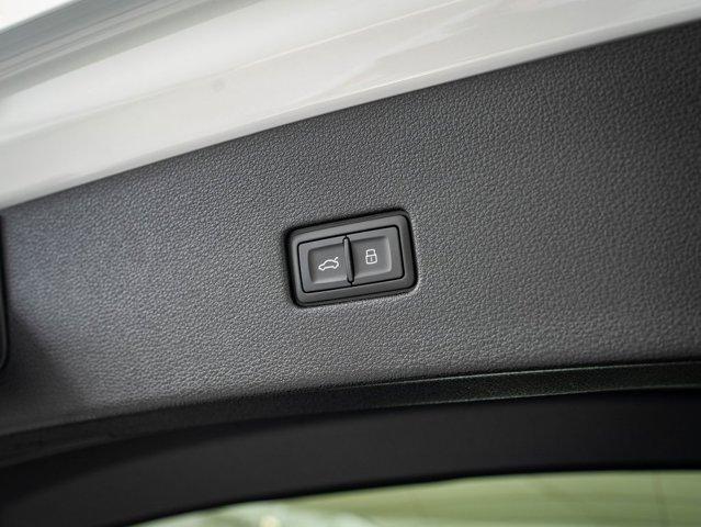 new 2025 Audi Q8 car, priced at $73,998