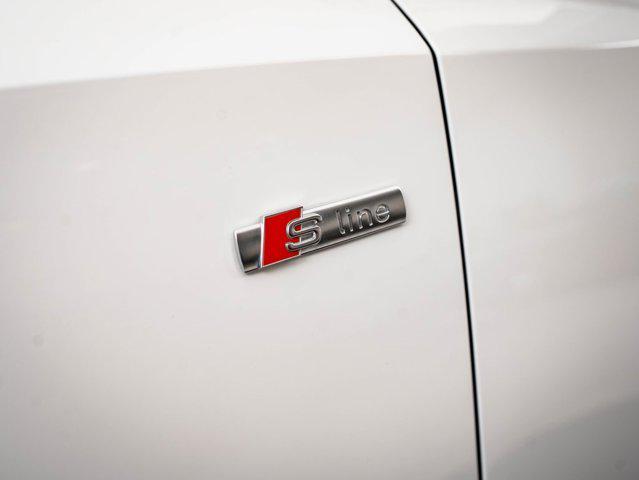 new 2025 Audi Q3 car, priced at $41,598