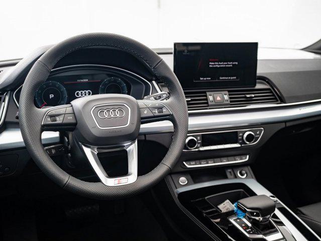 new 2025 Audi Q5 car, priced at $54,998