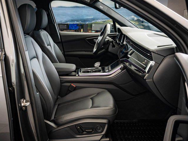 used 2025 Audi Q7 car, priced at $59,998