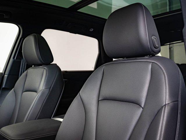 used 2025 Audi Q7 car, priced at $59,998