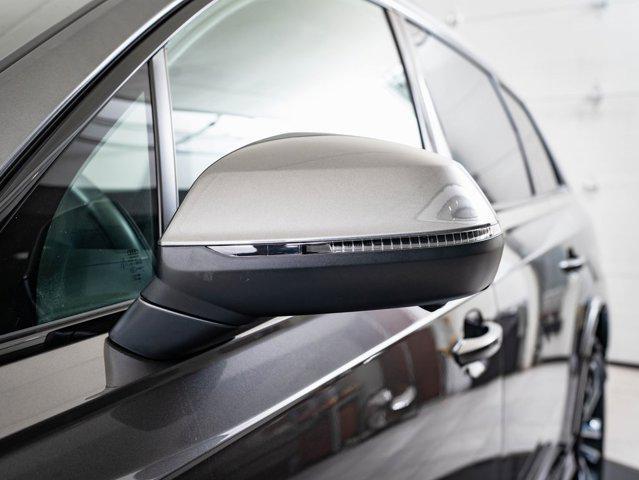 used 2025 Audi Q7 car, priced at $59,998
