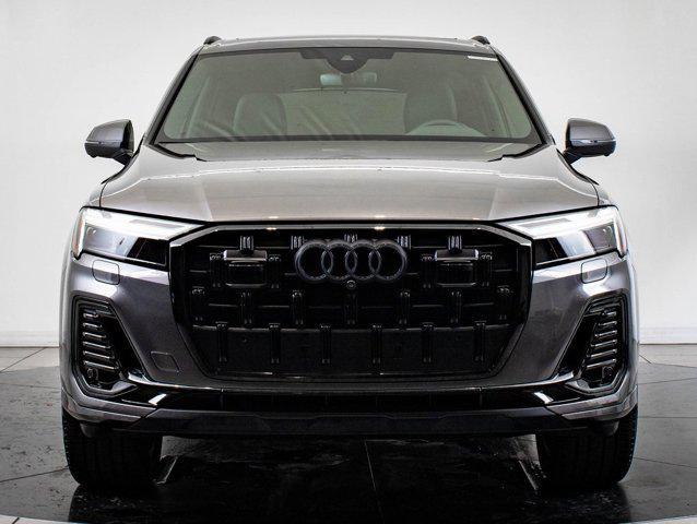 used 2025 Audi Q7 car, priced at $59,998