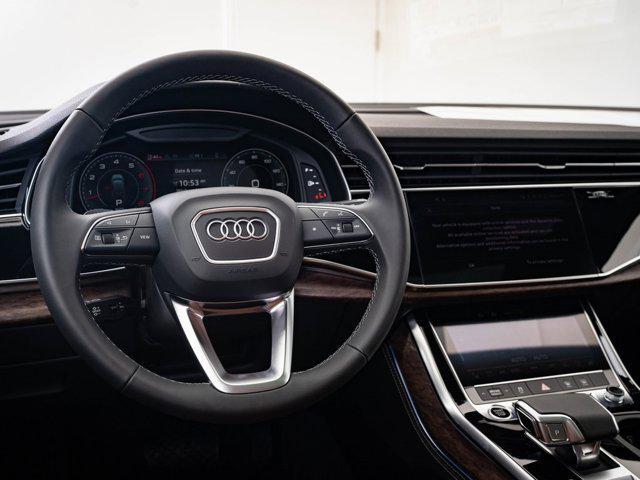 new 2025 Audi Q7 car, priced at $69,498