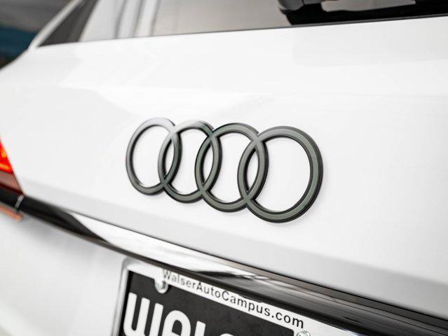 new 2026 Audi Q7 car, priced at $70,998