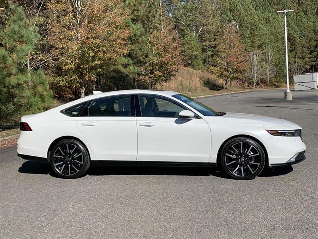 new 2025 Honda Accord Hybrid car, priced at $40,850