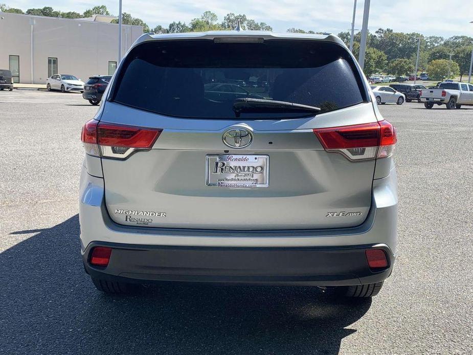 used 2019 Toyota Highlander car, priced at $29,243