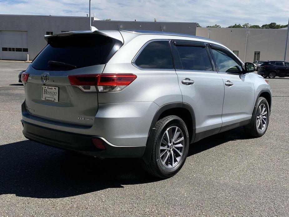 used 2019 Toyota Highlander car, priced at $29,243