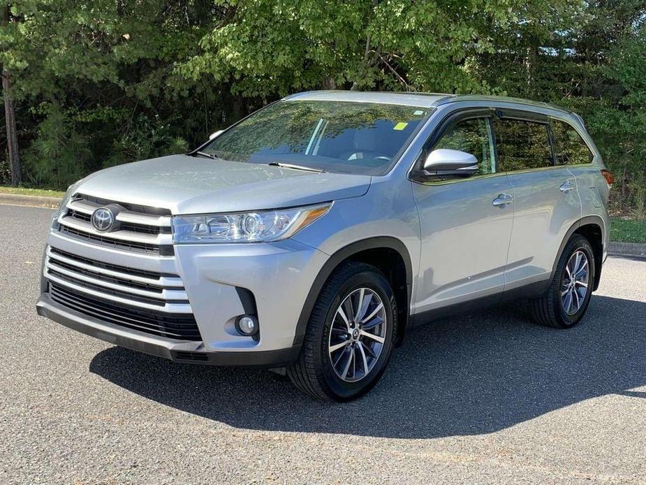 used 2019 Toyota Highlander car, priced at $29,243