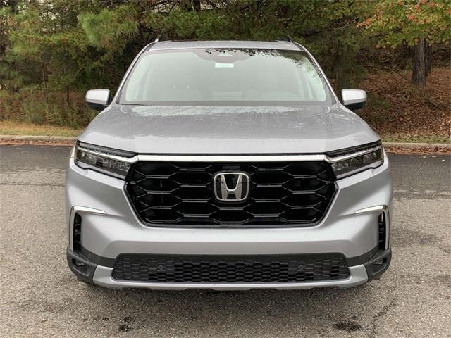 new 2025 Honda Pilot car