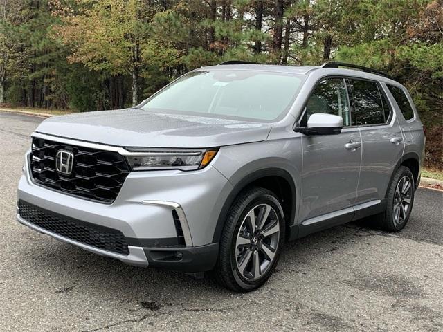 new 2025 Honda Pilot car