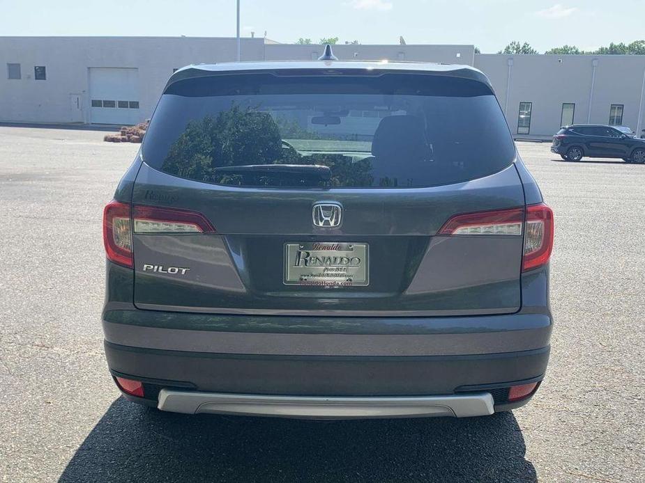 used 2021 Honda Pilot car, priced at $25,000