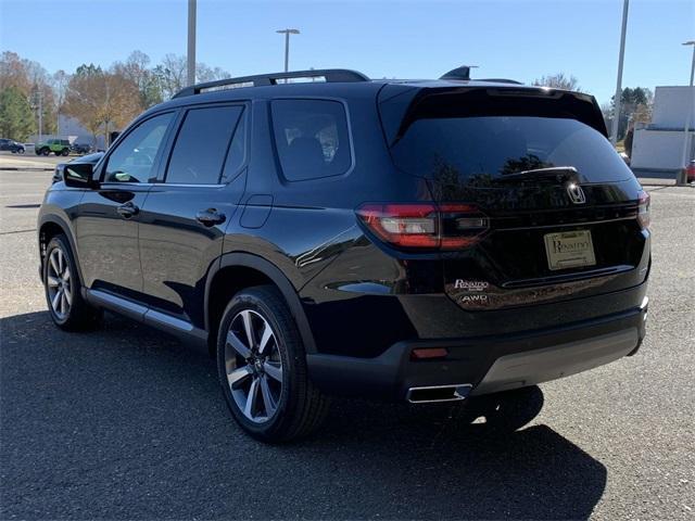 new 2025 Honda Pilot car, priced at $50,995