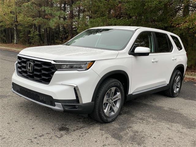 new 2025 Honda Pilot car