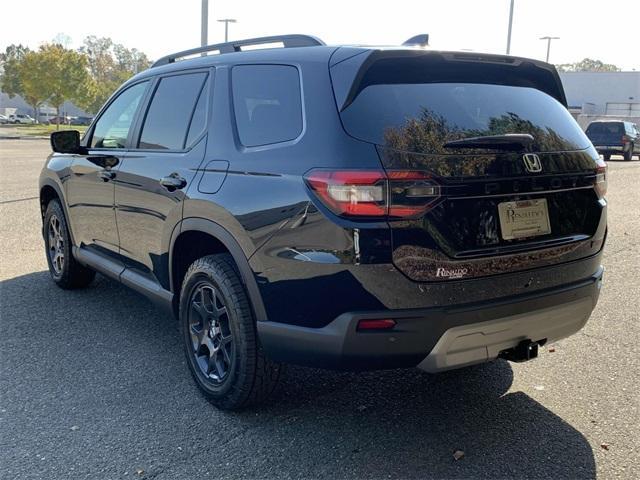 new 2025 Honda Pilot car