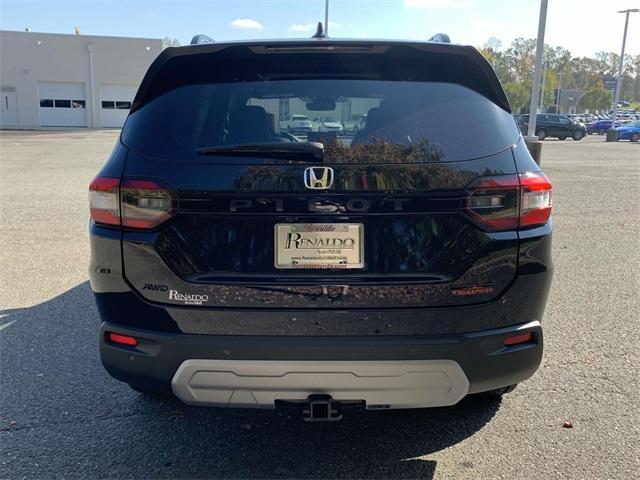 new 2025 Honda Pilot car