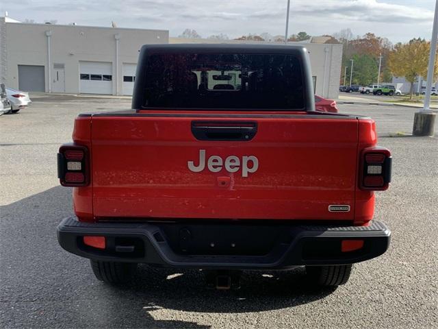 used 2021 Jeep Gladiator car, priced at $34,148