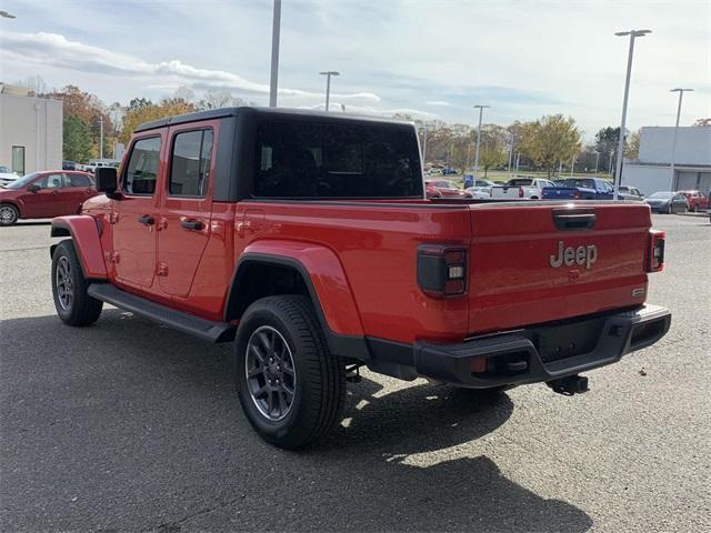 used 2021 Jeep Gladiator car, priced at $34,148