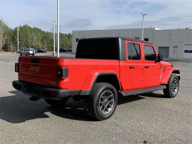 used 2021 Jeep Gladiator car, priced at $34,148