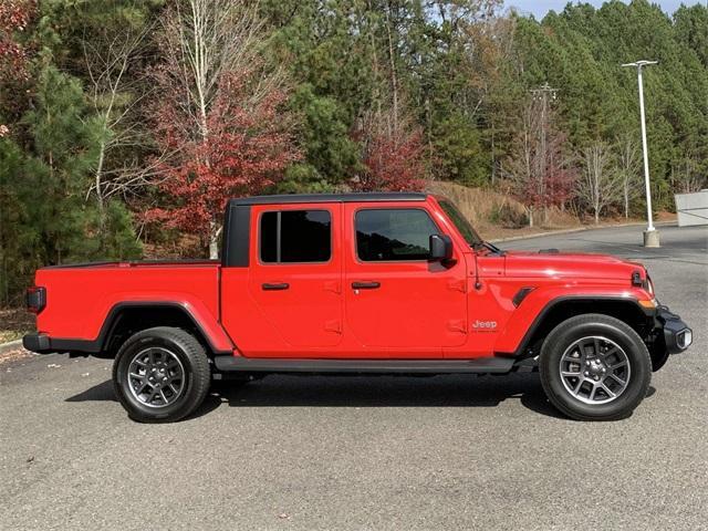 used 2021 Jeep Gladiator car, priced at $34,148