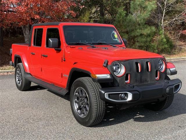 used 2021 Jeep Gladiator car, priced at $34,148