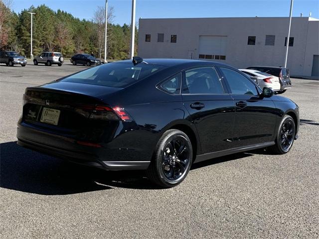 new 2025 Honda Accord car, priced at $30,334