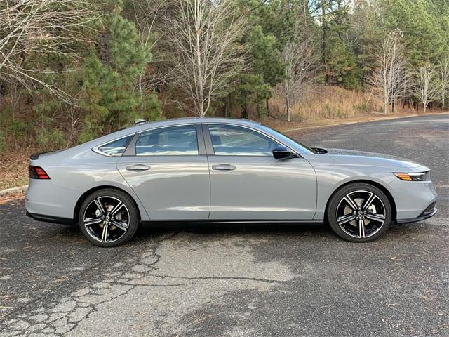 new 2025 Honda Accord Hybrid car, priced at $35,205