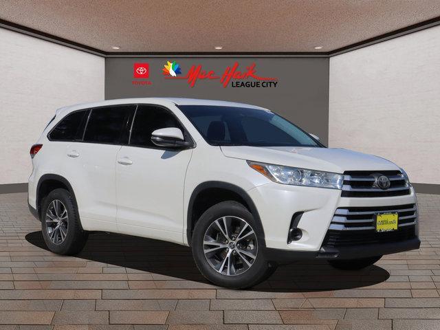 used 2018 Toyota Highlander car, priced at $22,295