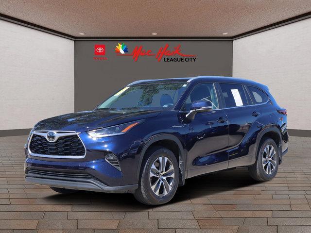 used 2024 Toyota Highlander car, priced at $40,785