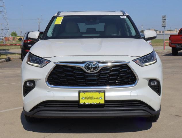 used 2020 Toyota Highlander car, priced at $27,982