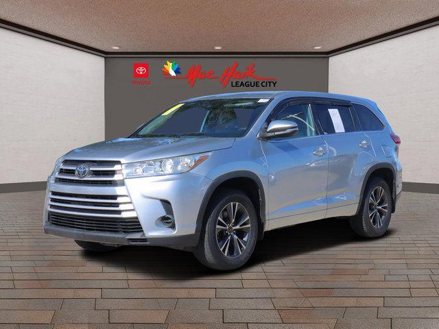 used 2018 Toyota Highlander car, priced at $19,904