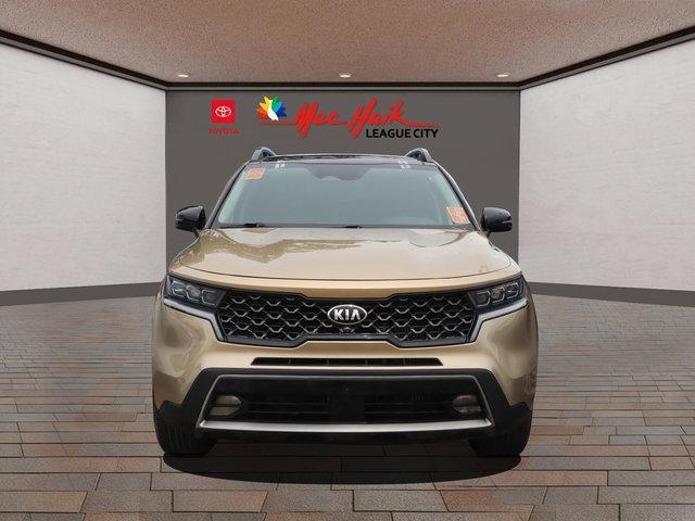 used 2021 Kia Sorento car, priced at $25,298