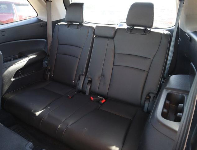 used 2021 Honda Pilot car, priced at $27,657