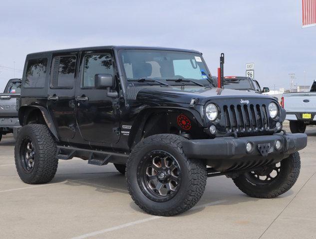 used 2015 Jeep Wrangler Unlimited car, priced at $18,950