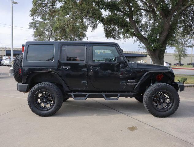 used 2015 Jeep Wrangler Unlimited car, priced at $18,950