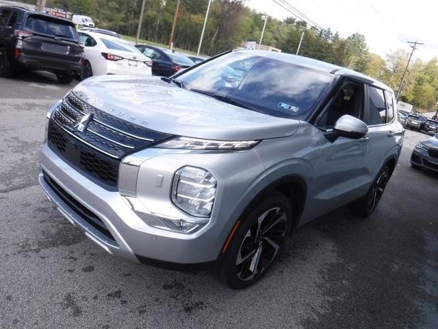 new 2024 Mitsubishi Outlander car, priced at $35,420