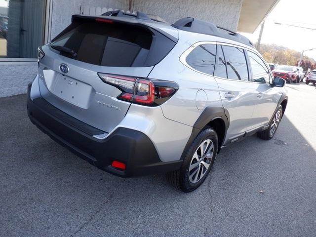 new 2025 Subaru Outback car, priced at $33,914