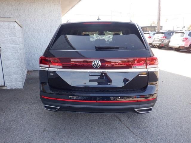 new 2024 Volkswagen Atlas car, priced at $40,928