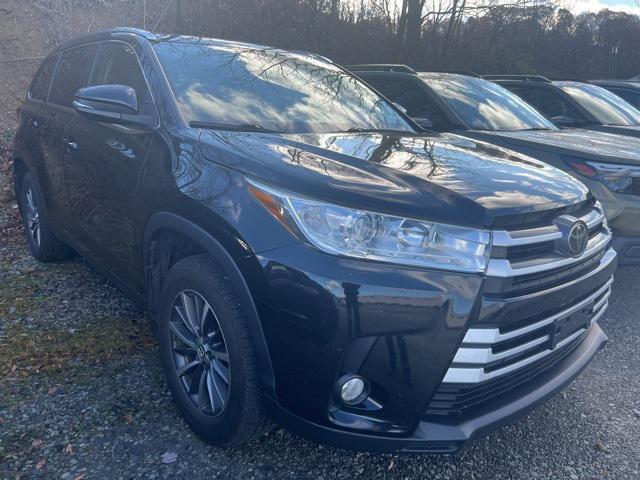 used 2019 Toyota Highlander car, priced at $24,542