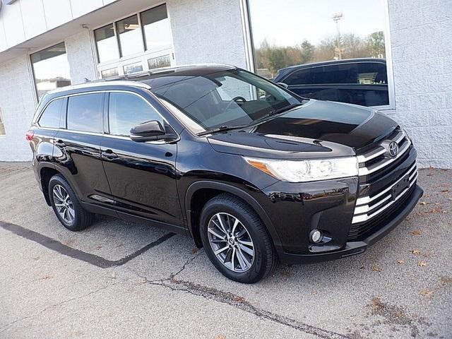 used 2019 Toyota Highlander car, priced at $23,188