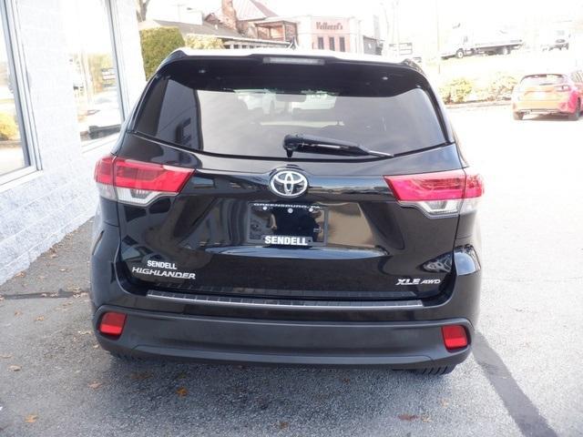 used 2019 Toyota Highlander car, priced at $23,188