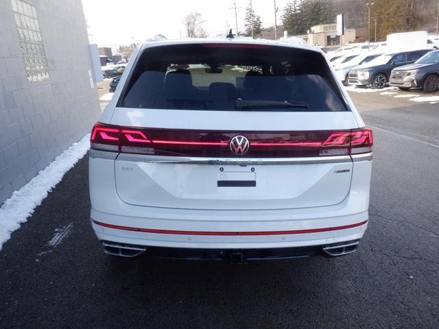 new 2025 Volkswagen Atlas car, priced at $54,577