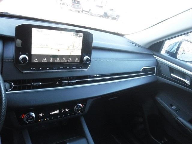 used 2022 Mitsubishi Outlander car, priced at $22,802