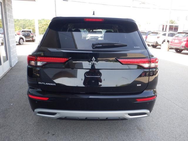 new 2024 Mitsubishi Outlander car, priced at $35,420