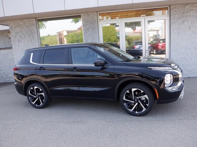 new 2024 Mitsubishi Outlander car, priced at $35,420