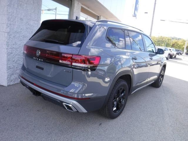 new 2024 Volkswagen Atlas car, priced at $52,157