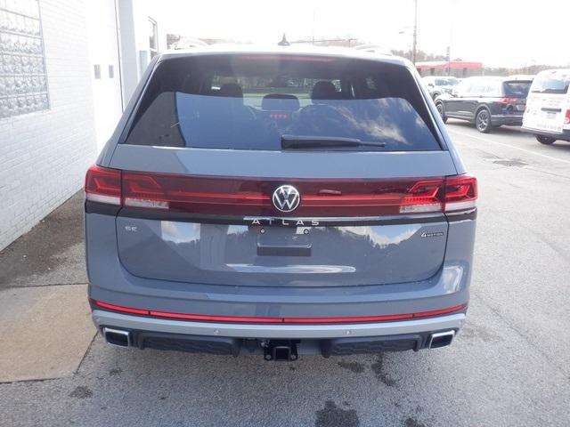 new 2025 Volkswagen Atlas car, priced at $47,600