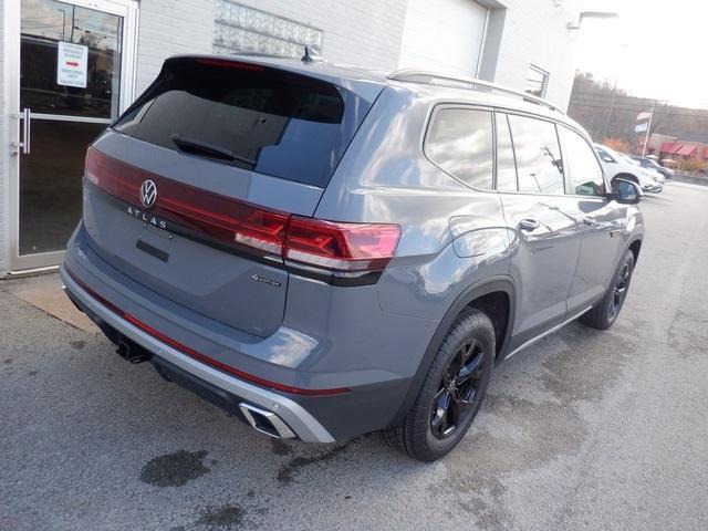 new 2025 Volkswagen Atlas car, priced at $47,600